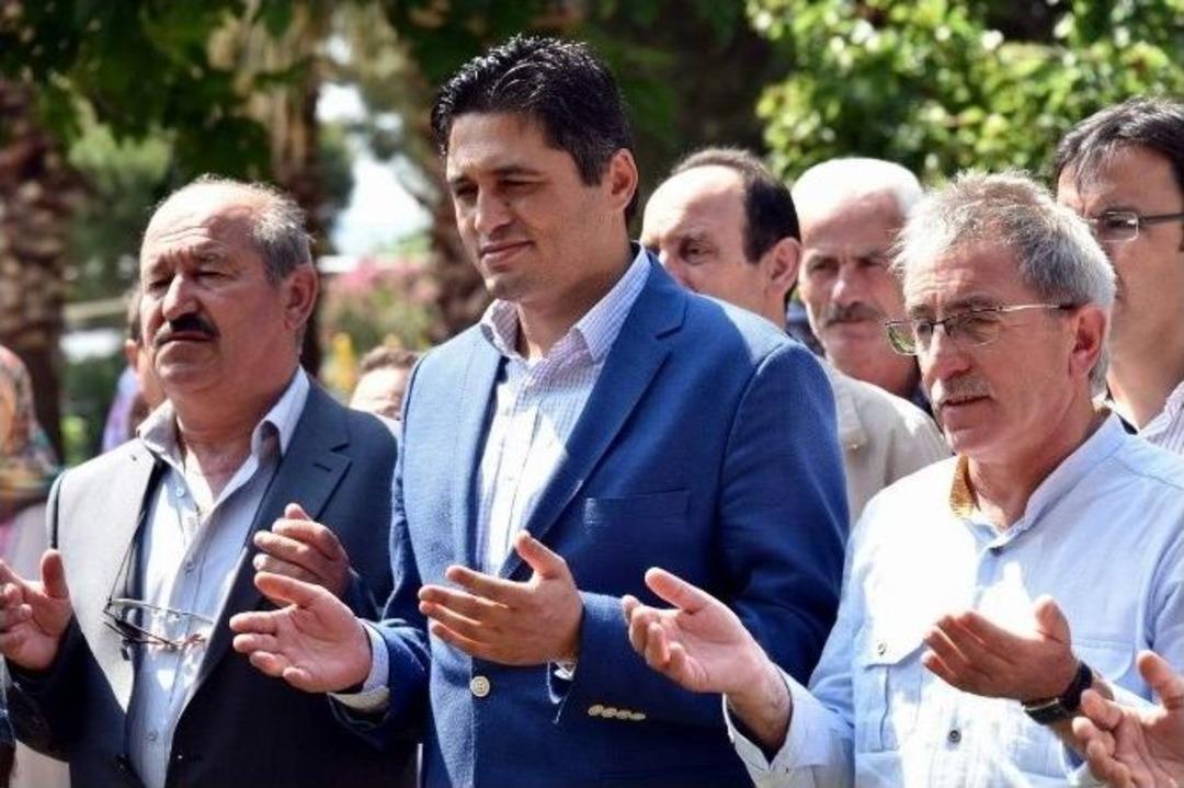 Aliağa&rsquo;da Yağmur Duasına &Ccedil;ıktılar