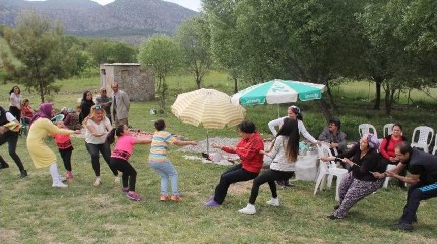 Bademağacı&rsquo;nda Hıdırellez Coşkusu