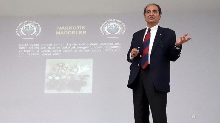 Kaya Muzaffer Ilıcak, Uyuşturucu Ve Dopingde Farkındalık Oluşturmak Adına Gen&ccedil;lerle Buluştu