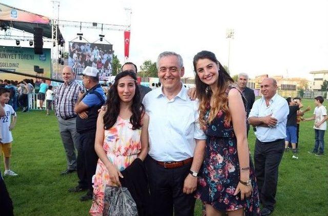 Ey&uuml;pl&uuml; Gen&ccedil;ler &rsquo;mustafa Ceceli&rsquo; Dedi 1