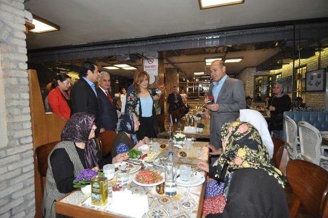 Huzurevi Sakinlerine &Ouml;zel, Anneler G&uuml;n&uuml; Etkinliği 1