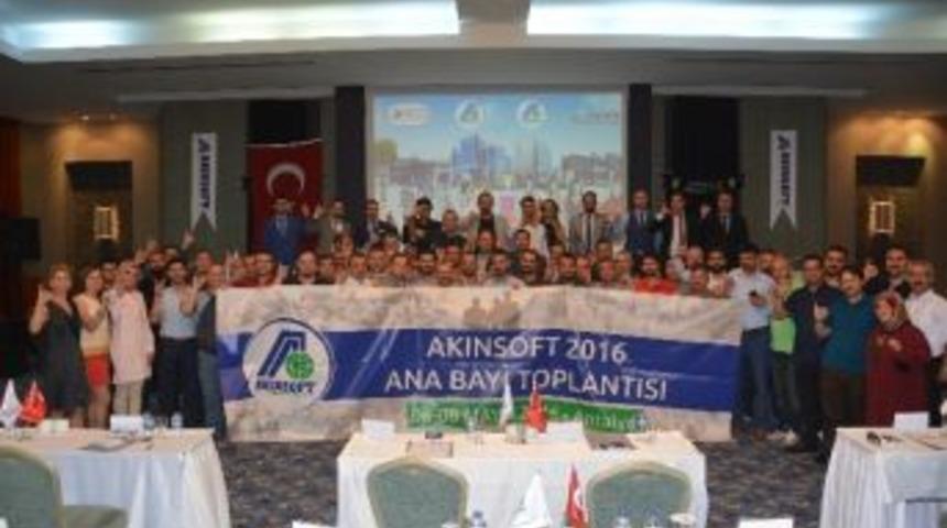 Akınsoft &Ccedil;&ouml;z&uuml;m Ortaklarıyla Toplantılarını S&uuml;rd&uuml;r&uuml;yor