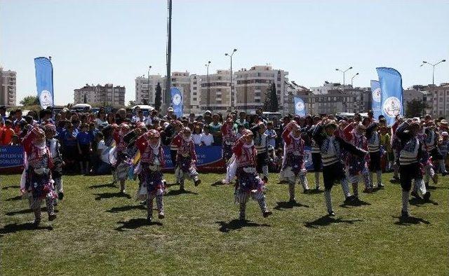 Antalya’da Çocuklar Sokak Oyunlarını Öğreniyor