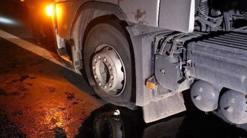 Sakarya Valiliği&rsquo;nden, &rsquo;valilik Korumaları Tır&rsquo;a Ateş Etti&rsquo; İddialarıyla İlgili A&ccedil;ıklama