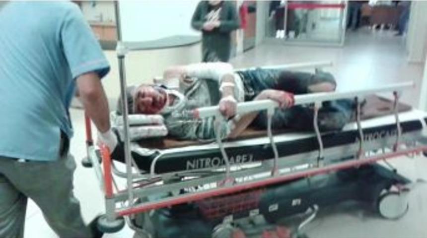 Trakt&ouml;rden D&uuml;şerek Yaralandı