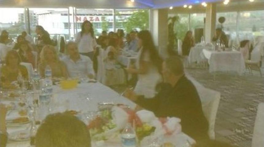 &Ouml;ğrencilerin Anneler G&uuml;n&uuml; Etkinliği