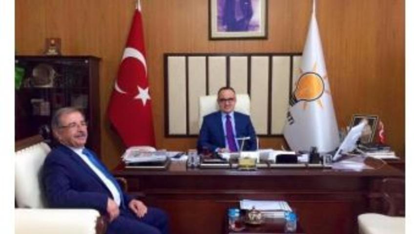 Gelibolu Ve Geyikli Belediyelerine Destek