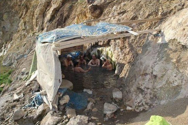 Bir Yanı Şifa Diğer Yanı &Ccedil;&ouml;pl&uuml;k 3