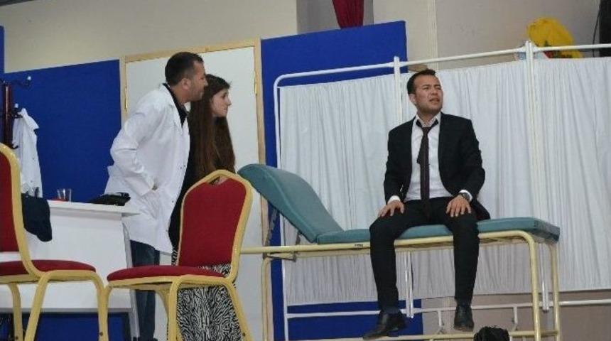 "tadilat Var" Ala&ccedil;am&rsquo;da Sahneledi