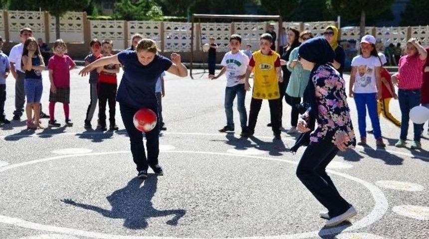 Erbaa&rsquo;da İki Nesil Buluştu