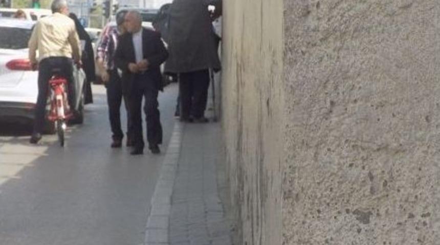 40 Santimlik Kaldırıma Neşter Atılıyor