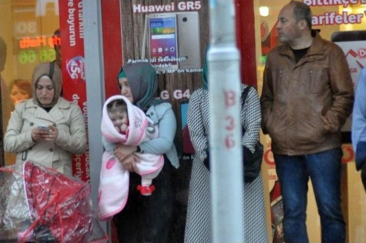 Bolu&rsquo;da Yağmur Hayatı Fel&ccedil; Etti