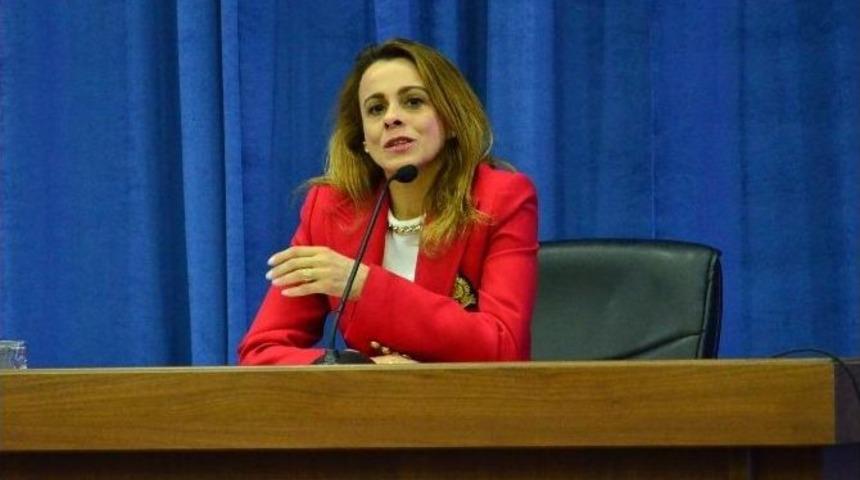 Be&uuml;&rsquo;de &rsquo;kadının Toplumsal Konumu&rsquo; Konuşuldu