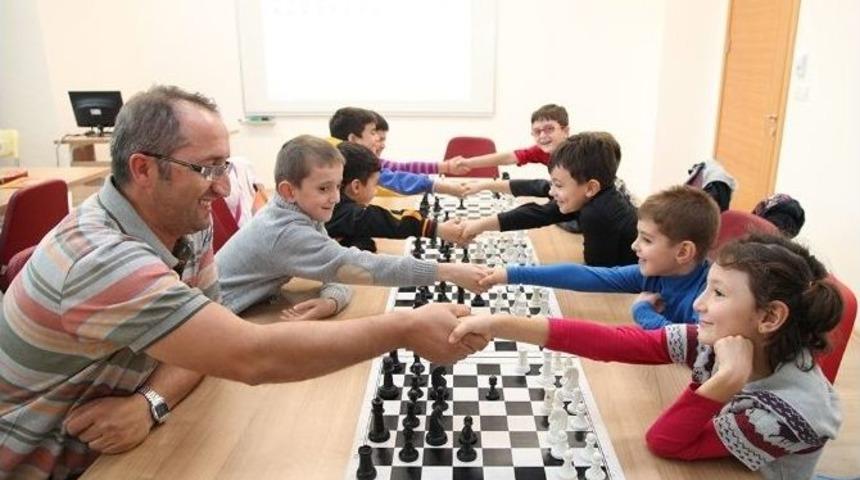 Bu Eğitimler Zihinsel Gelişimi G&uuml;&ccedil;lendiriyor