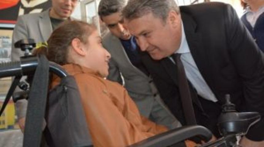 Başkan &Ccedil;er&ccedil;i&rsquo;den Engelliler Haftası Mesajı