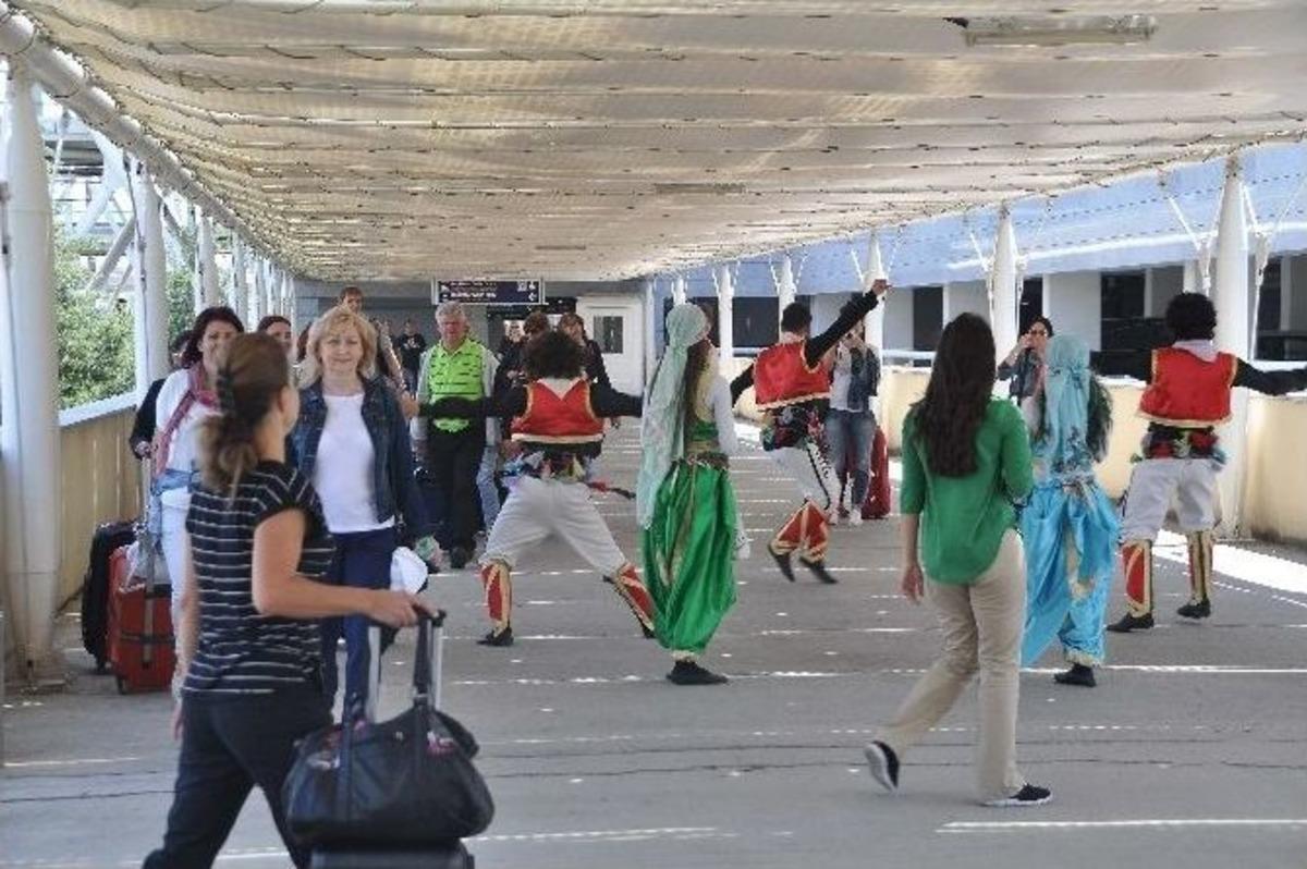 180 Slovak Acenteci Ve Gazeteci Kuşadası&rsquo;nda