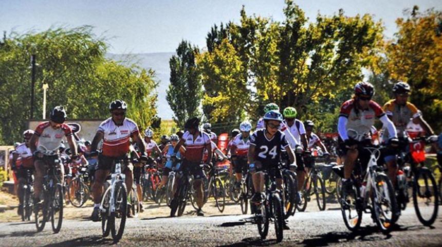 Mustafa Karslıoğlu, Kapadokya Bisiklet Festivali'nde hayatını kaybetti 