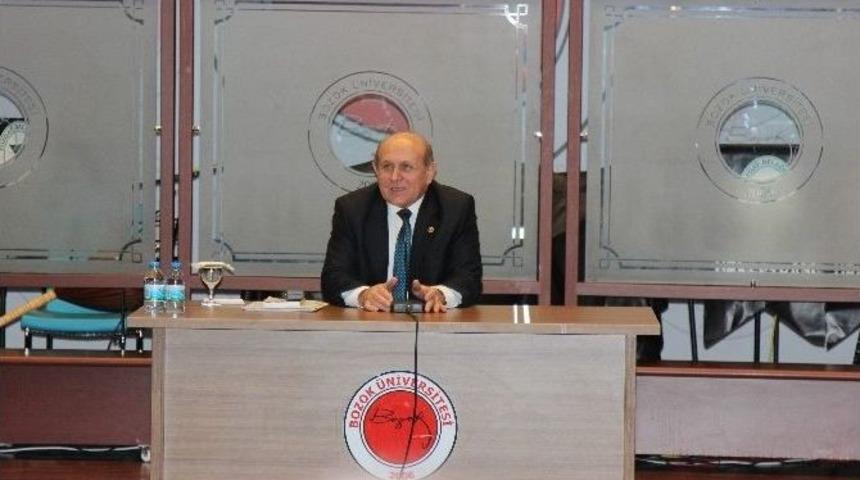 Ak Parti İstanbul Milletvekili Burhan Kuzu: