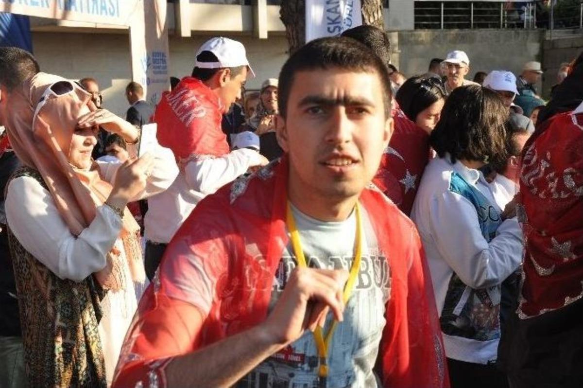 &Uuml;sk&uuml;dar&rsquo;da Vatani G&ouml;reve &lsquo;engel&rsquo; Yok