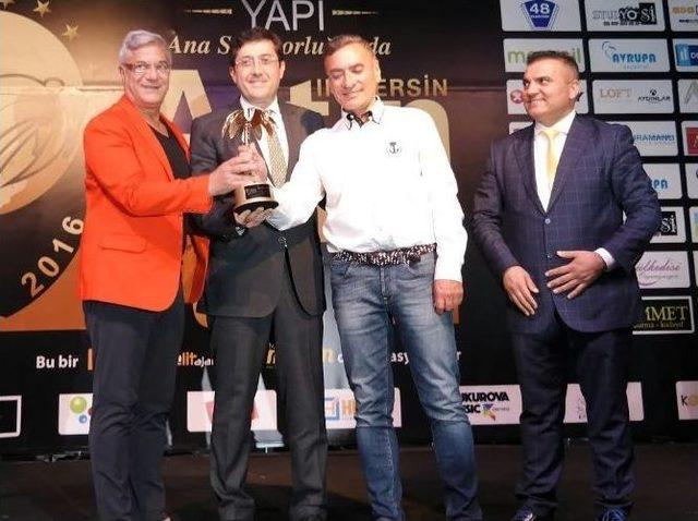 Başkan Murat Hazinedar’a "yılın İlçe Belediye Başkanı Ödülü" 1