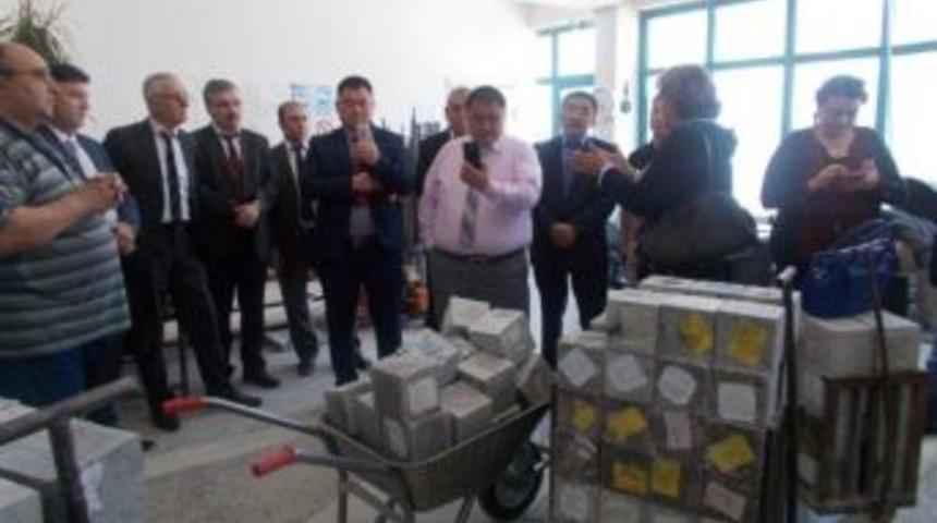 Tika&rsquo;dan Kırgızistan Başbakanlık Uzmanlarına Eğitim