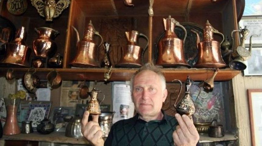 Kaybolmaya Y&uuml;z Tutan Bakırcılık Sanatı Hediyelik Eşya İle Birlikte Atağa Ge&ccedil;ti