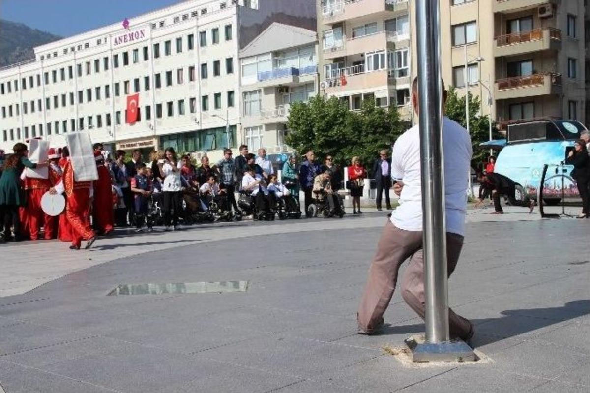 Engelliler Haftası A&ccedil;ılışına &Ouml;zel Mehter Damgası