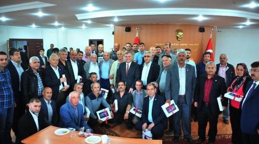 Karaman Belediyesi&rsquo;nden Muhtarlara Tablet Bilgisayar