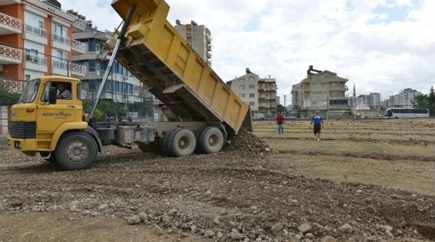 Konyaaltı Belediyesi&rsquo;nden Modernize Spor Tesisi