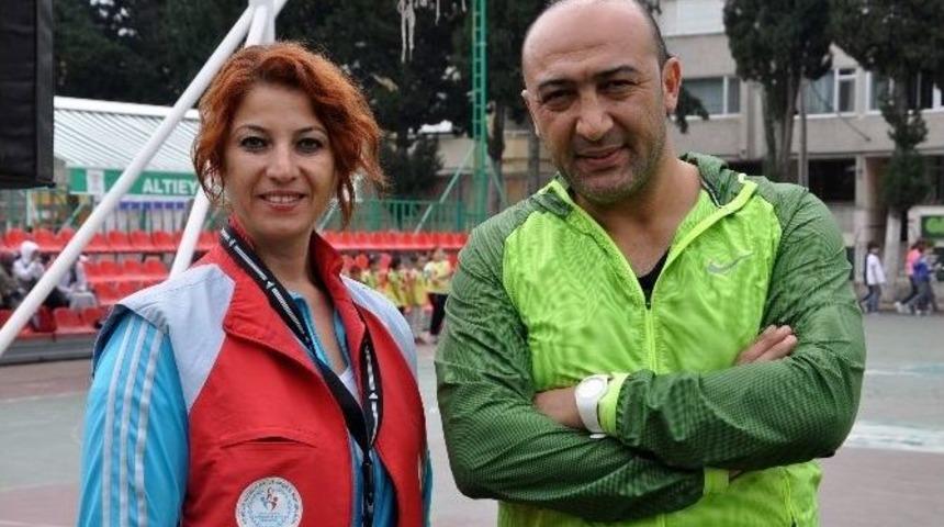 Geleneksel &Ccedil;ocuk Oyunları Şenliği