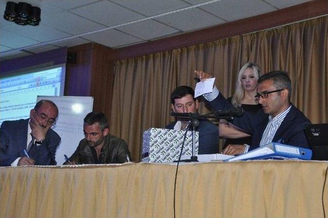 Boz&uuml;y&uuml;k&rsquo;te K&ouml;ylere Hizmet G&ouml;t&uuml;rme Birliği Se&ccedil;imleri Yapıldı 3