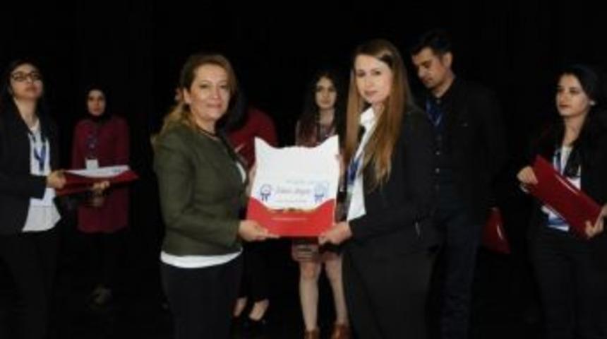 Sa&uuml;&rsquo;l&uuml; &Ouml;ğrenciye En İyi Bildiri &Ouml;d&uuml;l&uuml; Verildi