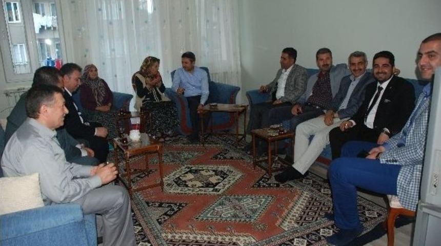 Milletvekillerinden Annelere S&uuml;rpriz Ziyaret