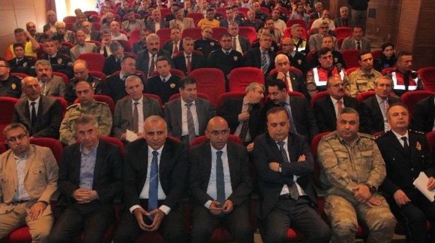 Elazığ&rsquo;da Karayolu Trafik G&uuml;venliği Haftası Etkinlikleri Başladı