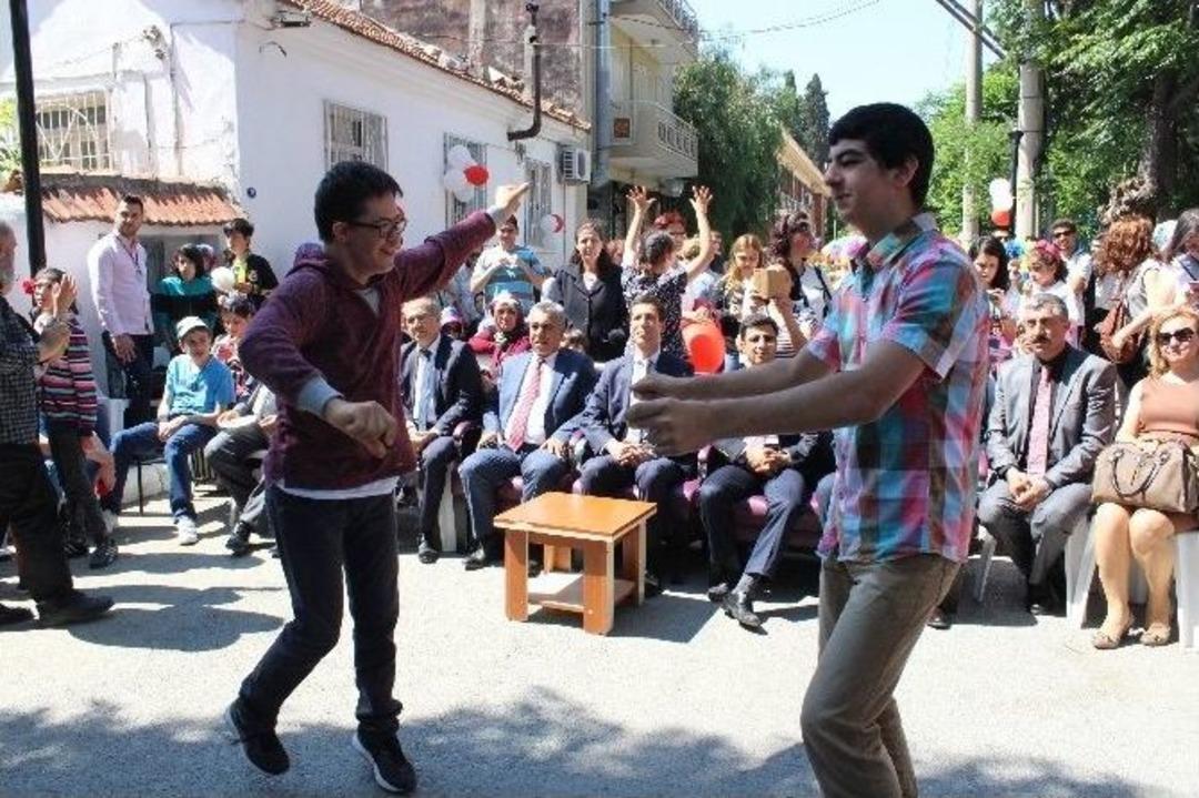 &Ouml;zel &Ouml;ğrencilere &Ouml;zel Şenlik