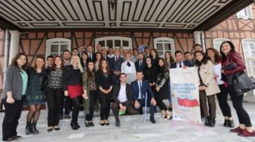 Kosovalı Gen&ccedil;ler Bursa&rsquo;da