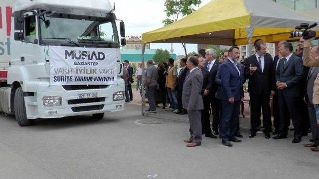 Müsiad Ve İyilikder’den Suriye’ye 11 Tır Yardım