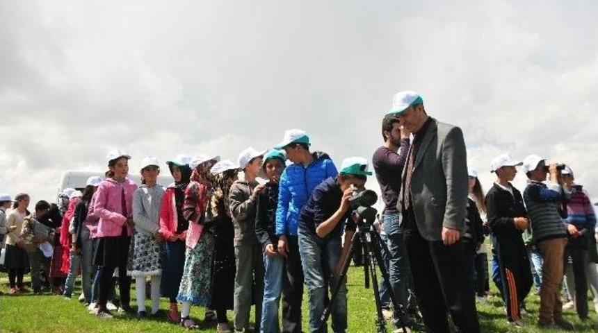 Van&rsquo;da D&uuml;nya G&ouml;&ccedil;men Kuşlar G&uuml;n&uuml;