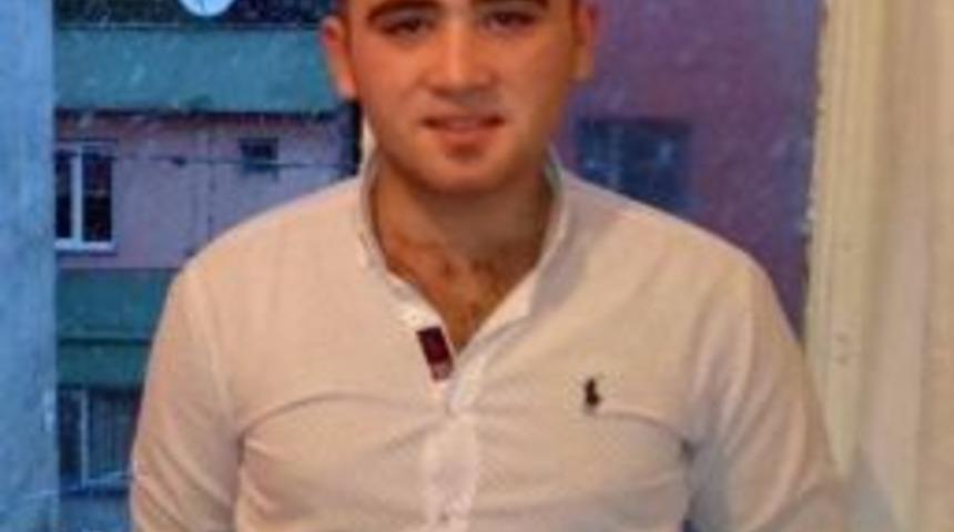 Gen&ccedil;lerin Aşk İntiharı