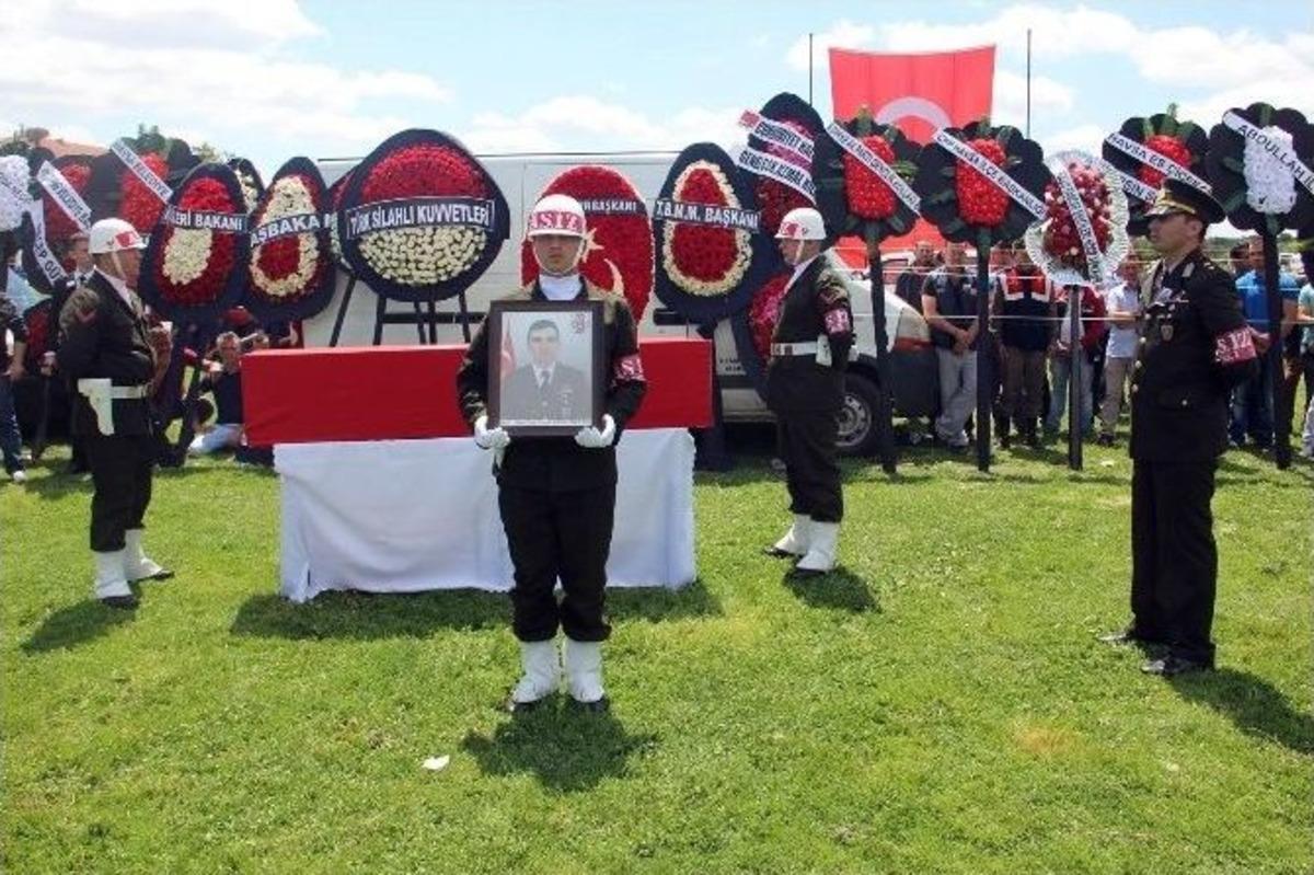 Edirneli Şehidi Binler Uğurladı