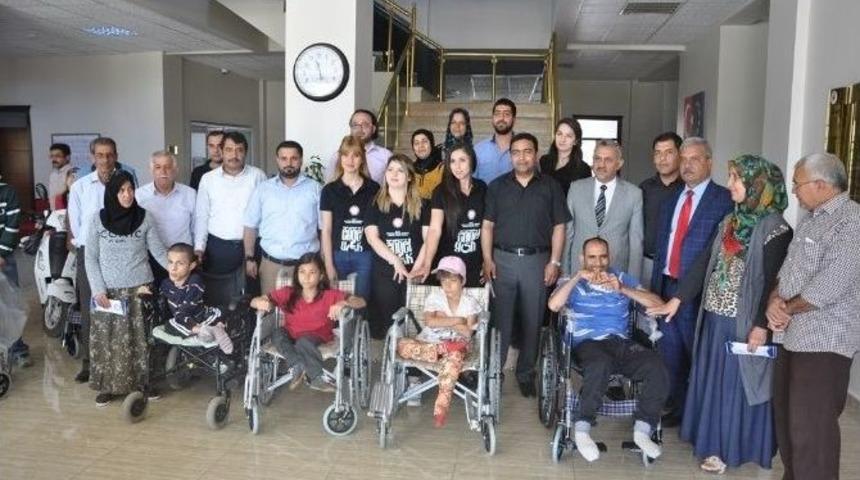 Reyhanlı&rsquo;da 11 Engelliye Tekerlekli Sandalye