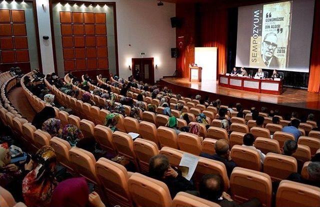 Uluslararası Fazlur Rahman Sempozyumu B&uuml;y&uuml;k İlgi G&ouml;rd&uuml; 1