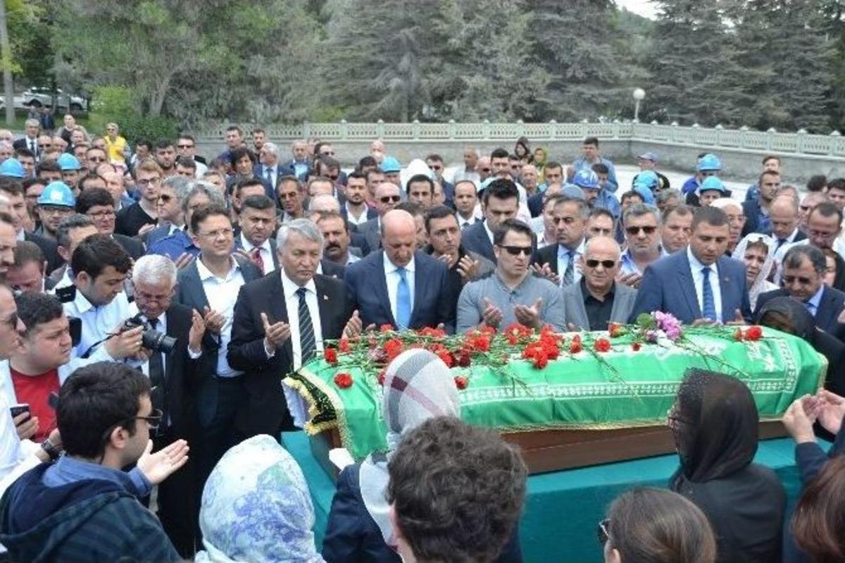 Isparta Ağasıyla Vedalaştı