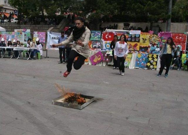 Yozgat Halide Edip Mesleki Ve Teknik Anadolu Lisesi Hıdırellez Bahar Şenliği Düzenledi