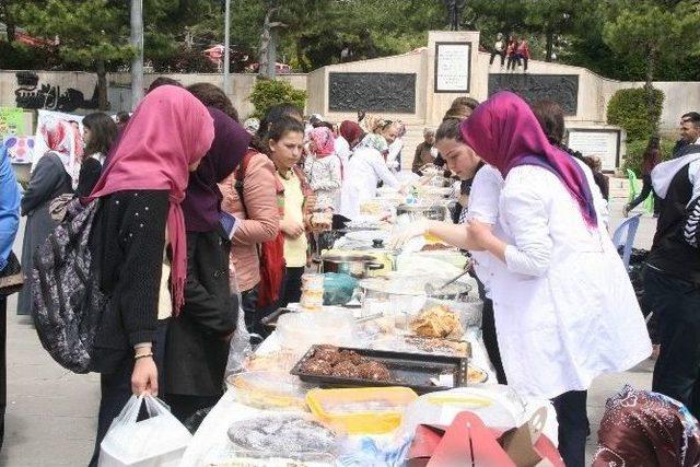 Yozgat Halide Edip Mesleki Ve Teknik Anadolu Lisesi Hıdırellez Bahar Şenliği Düzenledi