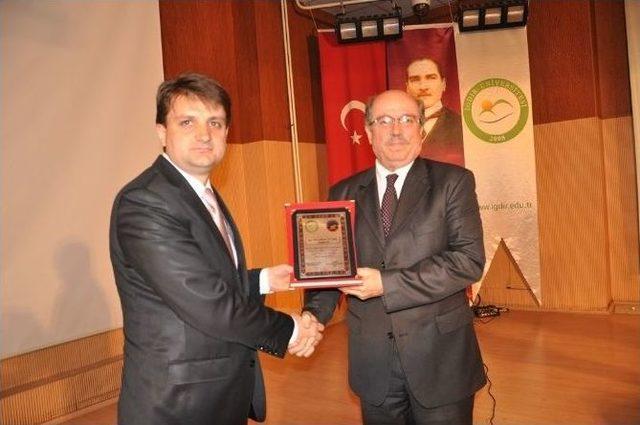 Iğdır&rsquo;da &ldquo;vakıf Ve Sivil Toplum&rdquo; Paneli 1