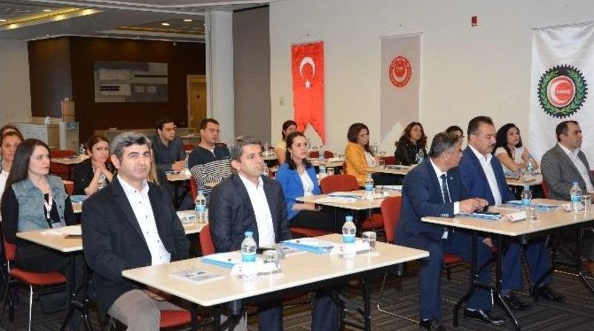 Sendikacılığa Kadın Eli