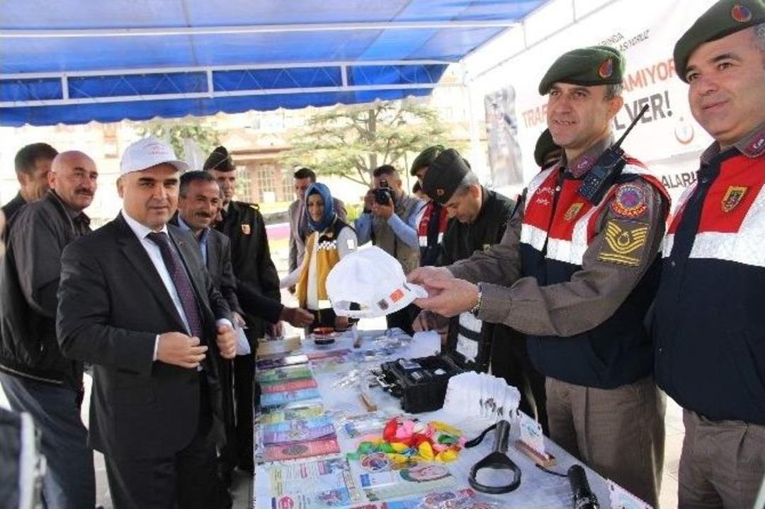 Kastamonu&rsquo;da Trafik G&uuml;venliği Sergisi A&ccedil;ıldı