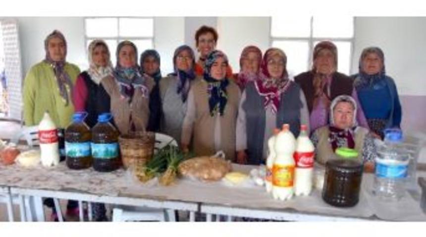 Salihli&rsquo;de İlk K&ouml;y Pazarı Kemer Mahallesinde Kuruluyor