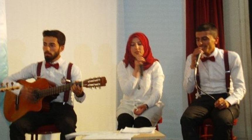 &Ouml;zalp İl&ccedil;esinde M&uuml;zik Ş&ouml;leni